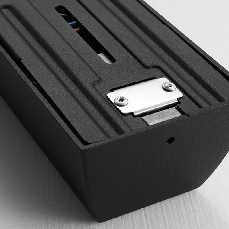 Накладной светильник LED BAR CORVINA DA20204K-WH от Sto-watt